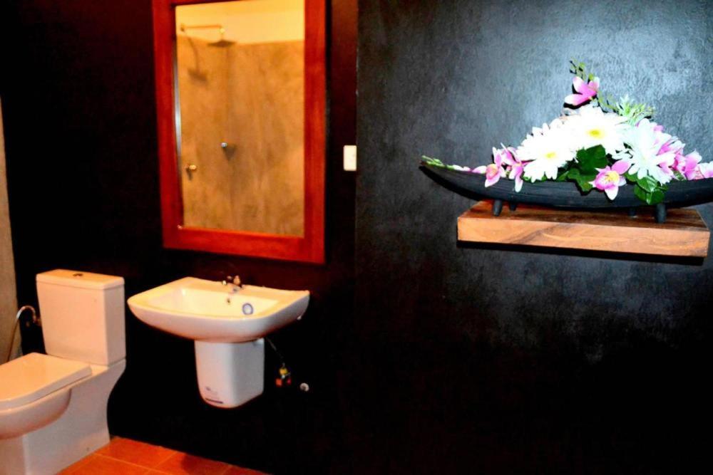 Sobaya Residence Ambalantota Bagian luar foto
